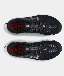 Under Armour Youth Yard Turf Jr. Baseball Shoe - Black 5 Under Armour Youth Yard Turf Jr. Baseball Shoe - Black -Gloves Sales Store 3025602 001 TOE